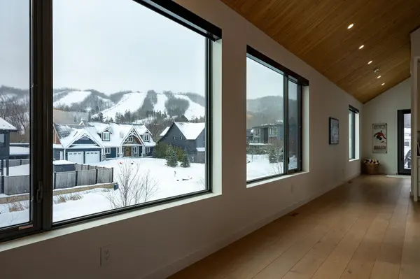 Blue Mountains, ON L9Y 0Z8,126 Courchevel CRES