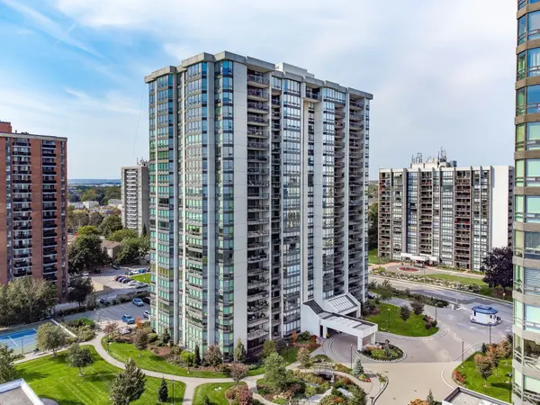 2180 Marine DR #1601, Oakville, ON L6L 5V2