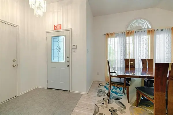 101 Fairbanks Drive, Garland, TX 75043