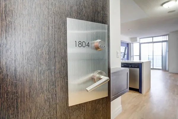 3 Michael Power PL #1804, Toronto W08, ON M9A 0A2