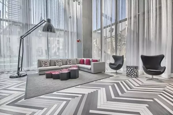 Toronto C01, ON M5S 0A6,65 St Mary ST #1102