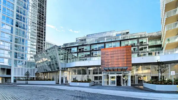 2916 Highway 7 RD #904, Vaughan, ON L4K 0K6