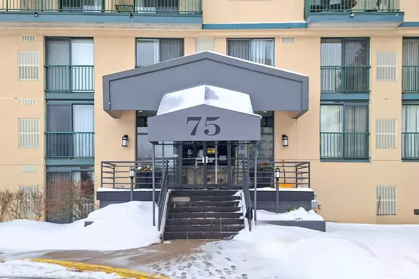 Barrie, ON L4N 7R6,75 Ellen ST #1012