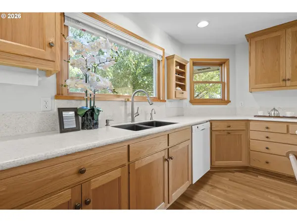 33844 SE WHITE OAK RD, Corvallis, OR 97333