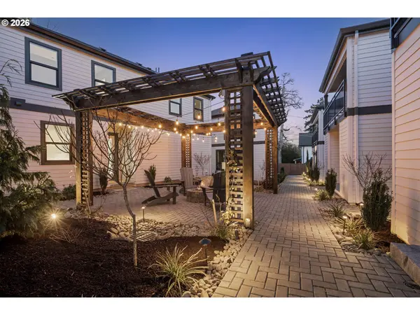 242 G AVE, Lake Oswego, OR 97034