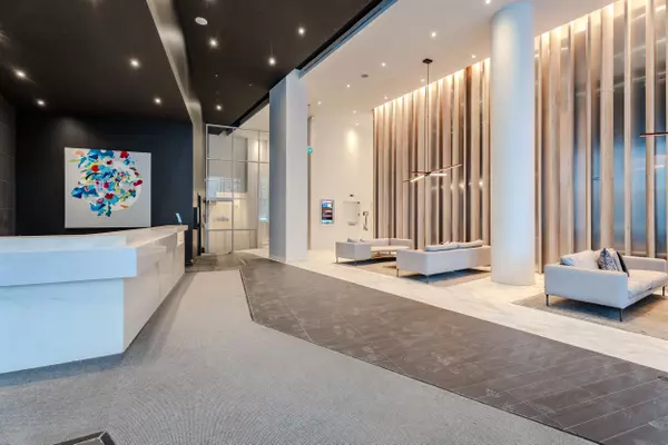 Mississauga, ON L5B 0M3,3900 Confederation Pkwy #5211