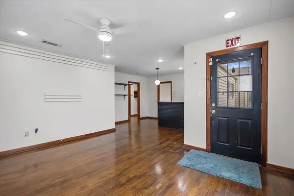 304 N Main Highway, Lindale, TX 75771