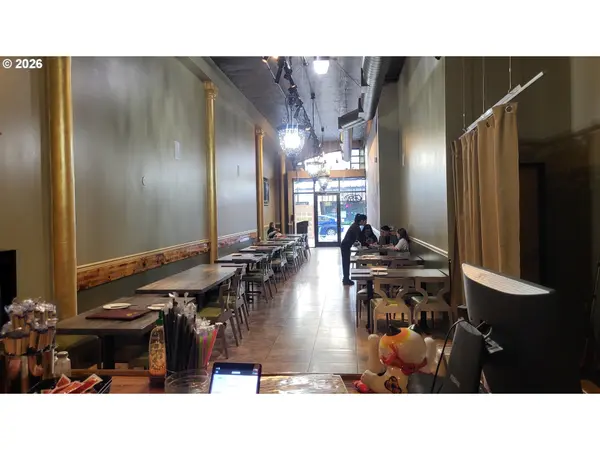 515 SW 4TH AVE, Portland, OR 97204