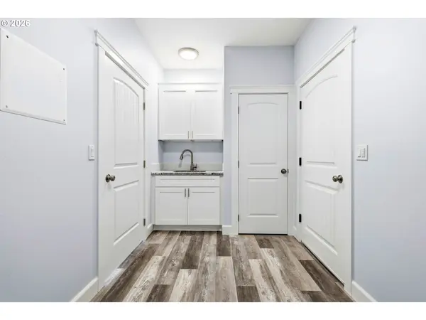 2493 NE 8TH ST, Hermiston, OR 97838