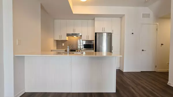 Toronto W06, ON M8V 0J8,15 William Jackson WAY #Unit 26