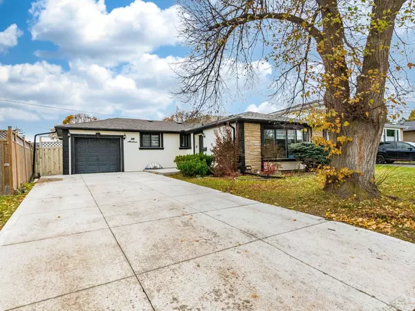 Brampton, ON L6T 2T3,38 Aintree CRES