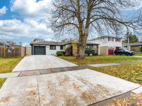 Brampton, ON L6T 2T3,38 Aintree CRES