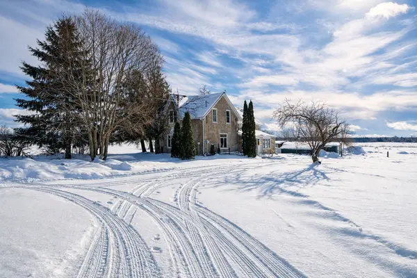 Kawartha Lakes, ON K0M 2B0,482 Portage RD