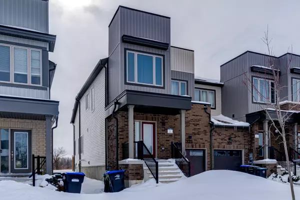 Clearview, ON L0M 1S0,323 Atkinson ST