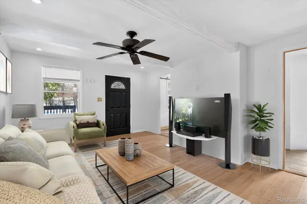 13574 Fairview CT, Van Buren Charter Township, MI 48111