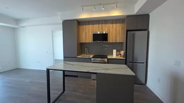 Brampton, ON L7A 5M5,10 All nations DR #E1401