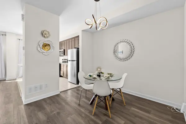 Barrhaven, ON K2J 6Y4,116 Maynooth CT