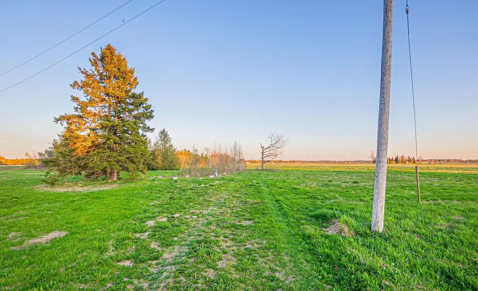 393330 County RD #12, Amaranth, ON L9W 0N1