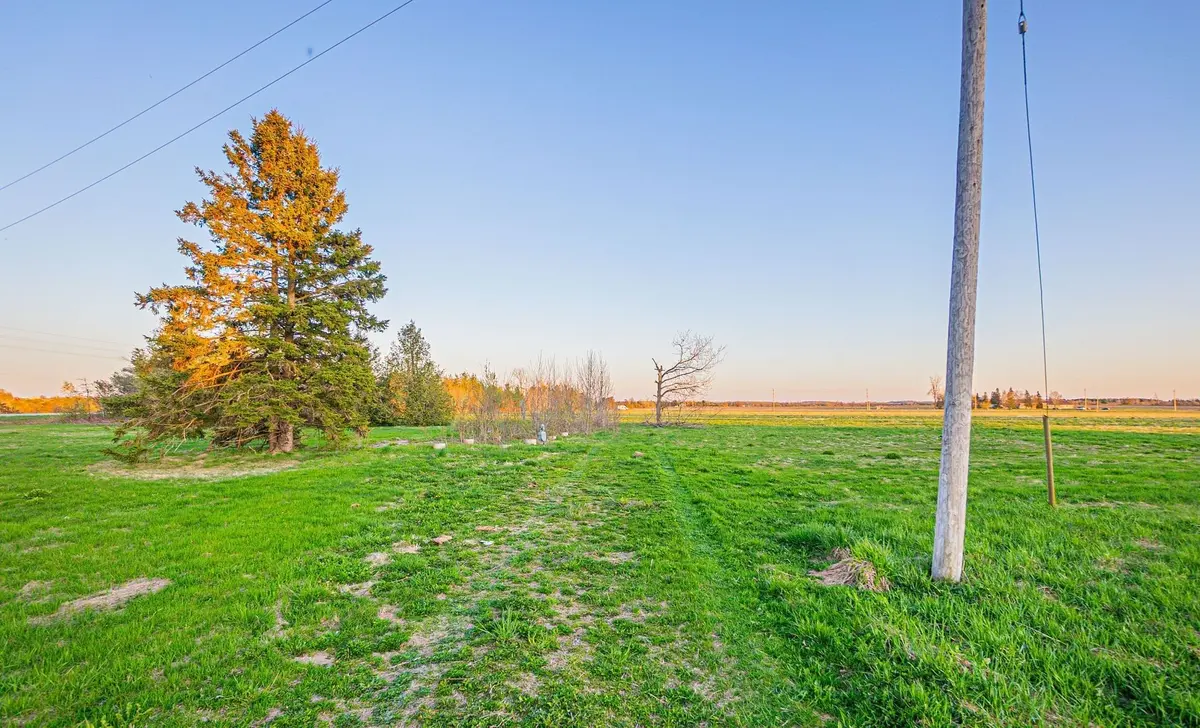 393330 County RD #12, Amaranth, ON L9W 0N1