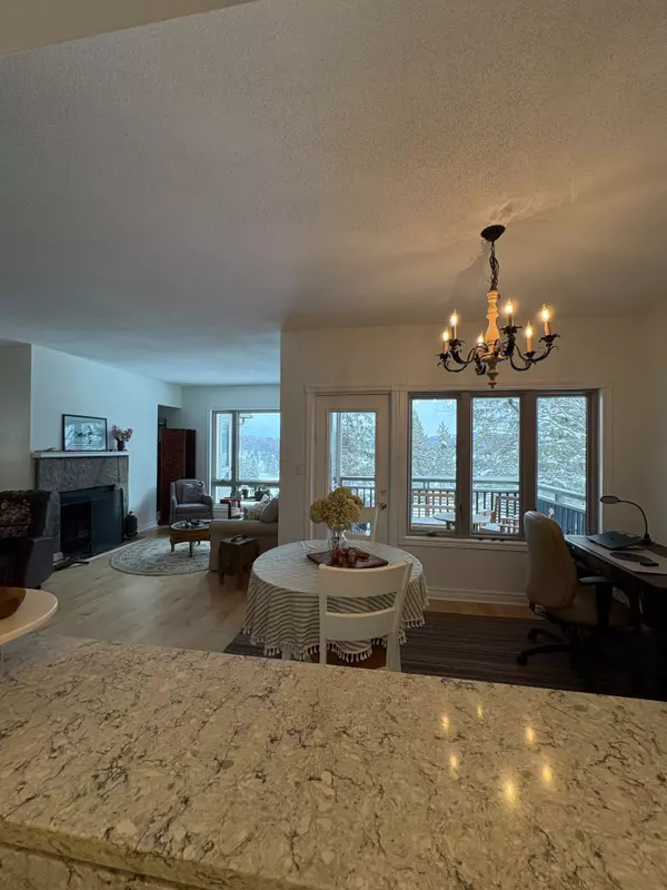 Huntsville, ON P1H 2J5,3421 Grandview Forest Hill DR #5