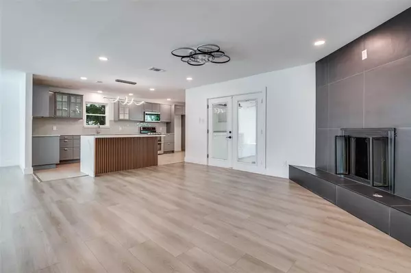 Dallas, TX 75228,2330 Cody Drive