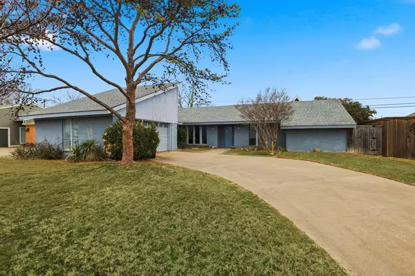 Frisco, TX 75034,8100 Bobwhite Drive