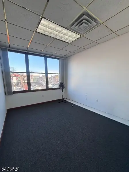 970 Main St, Paterson City, NJ 07503