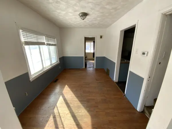 609 W Center ST, Albion City, MI 49224