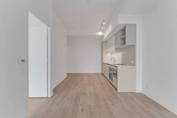 Vaughan, ON L4K 0L1,1000 Portage Pkwy #2701