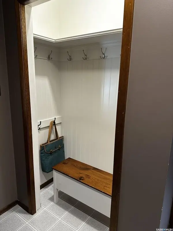 797 4th STREET W, Shaunavon, SK S0N 2M0