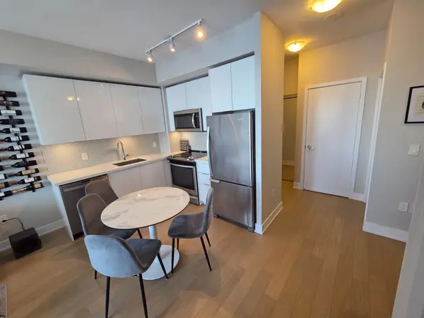 Toronto W06, ON M8V 0J1,30 Shore Breeze DR #4814