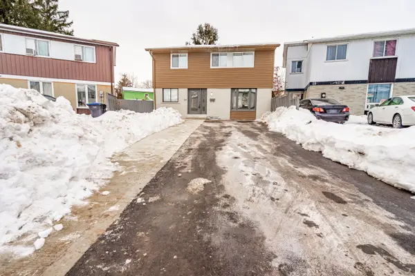 20 Hayden CT, Brampton, ON L6S 1Y3