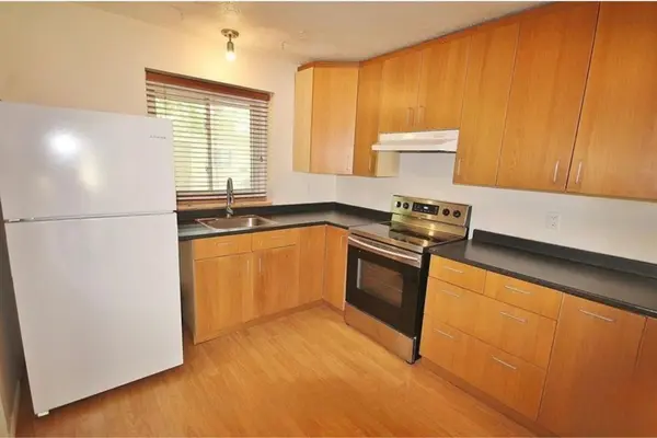 Bells Corners And South To Fallowfield, ON K2H 8T6,457 D Moodie DR S