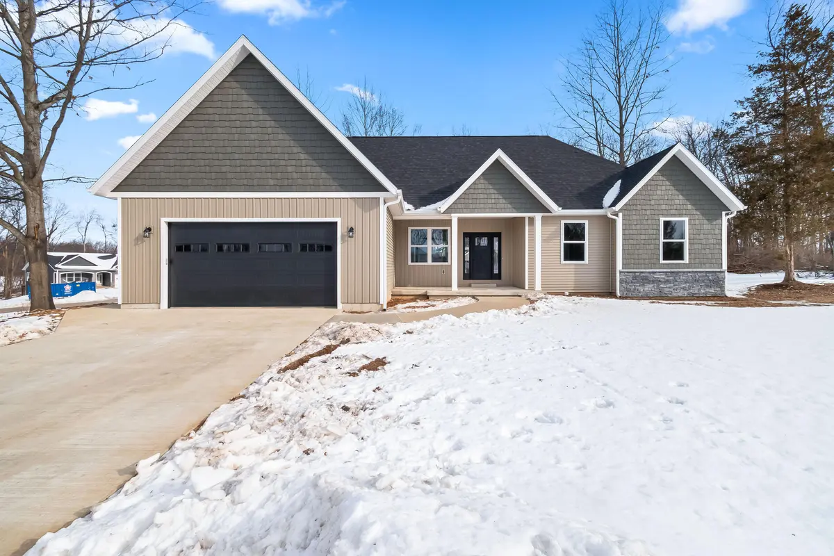 64 Arapaho TRL, Coldwater City, MI 49036