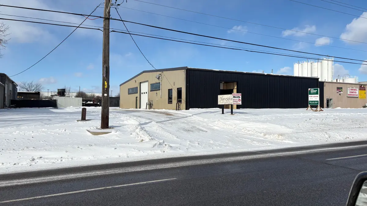 4057 Fairview ST #1, Burlington, ON L7L 2A4