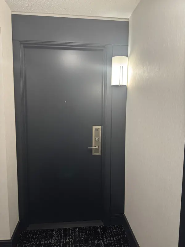 Toronto W05, ON M3J 0G8,1070 Sheppard AVE W #809