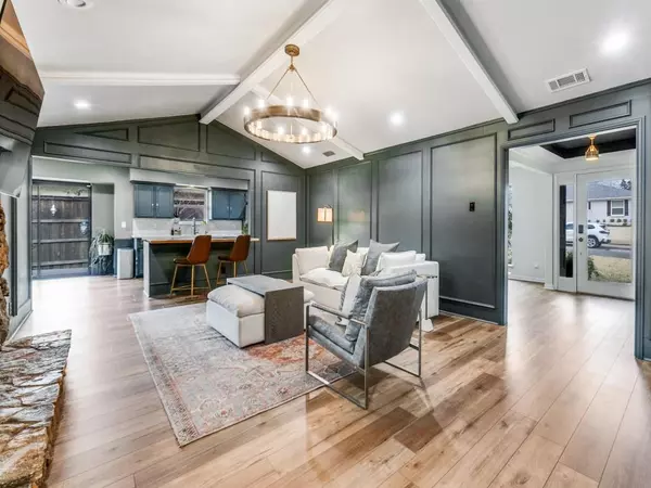 Dallas, TX 75218,10862 Carissa Drive