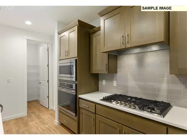 Happy Valley, OR 97086,16429 SE Pacific Crest Trail PL #762