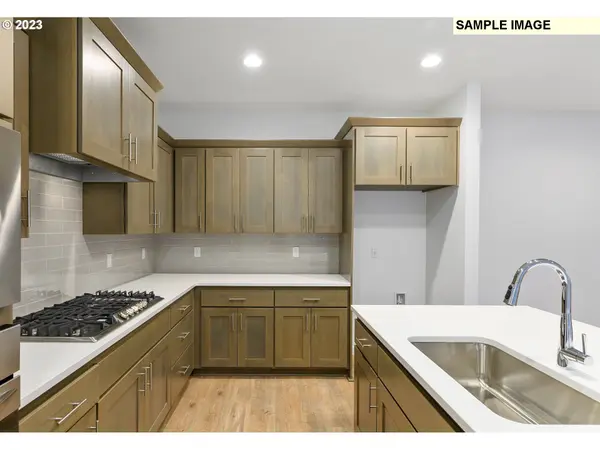 16429 SE Pacific Crest Trail PL #762, Happy Valley, OR 97086