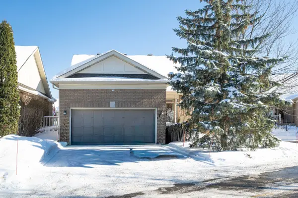 8 Waterford WAY, Country Place - Pineglen - Crestview And Area, ON K2E 7V4