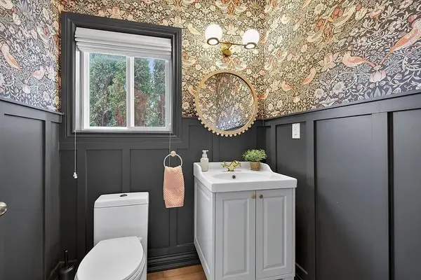 Haldimand, ON N3W 0A6,2 Southwood CRES