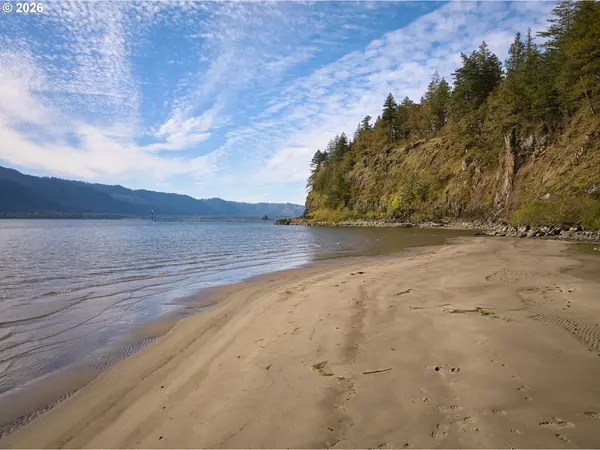 52 PUZZLED WOMAN RD, Washougal, WA 98671