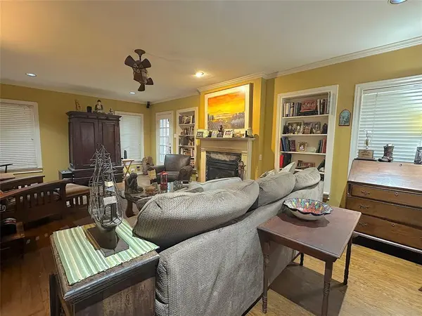 Dallas, TX 75206,5927 Morningside Avenue