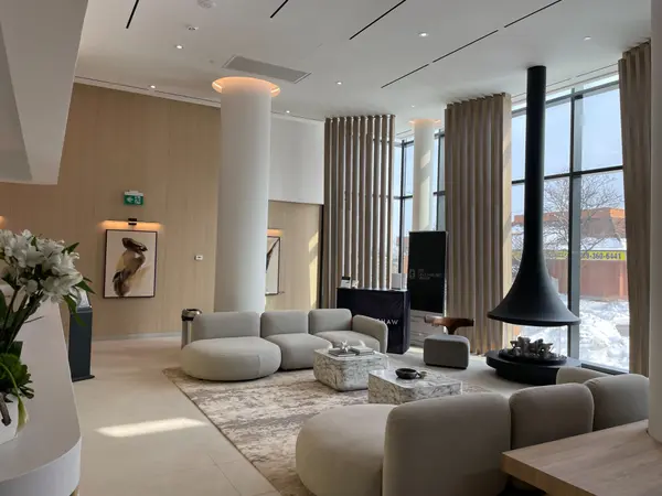 Mississauga, ON L5A 4C6,1 Fairview RD E #1413