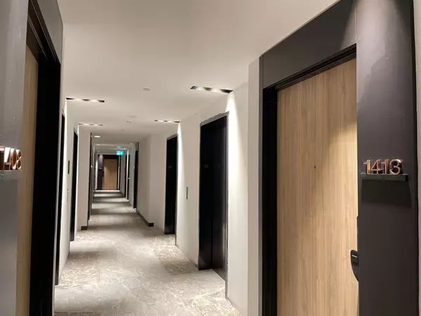 Mississauga, ON L5A 4C6,1 Fairview RD E #1413