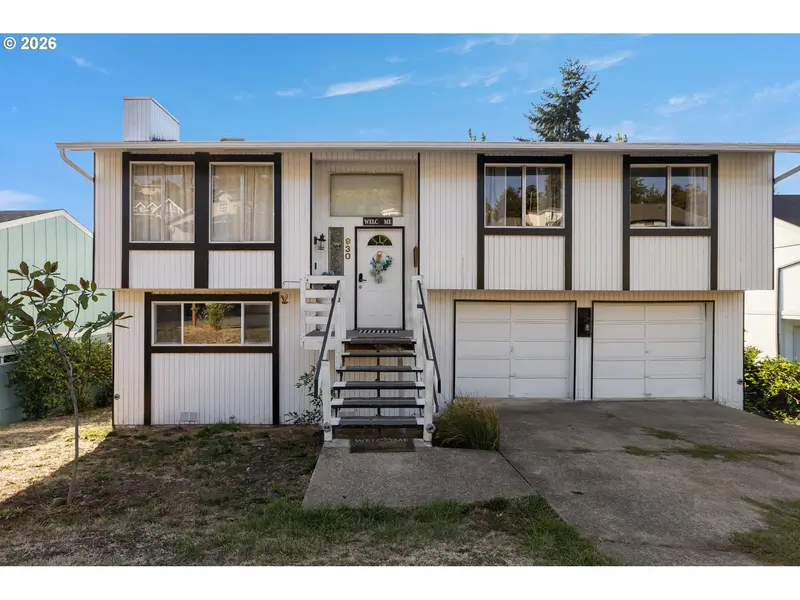 930 PRESCOTT LN, Springfield, OR 97477