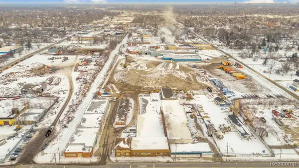 14290 Meyers RD, Detroit, MI 48227