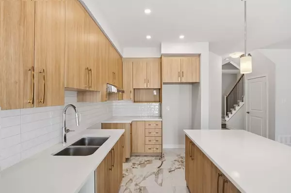 Stittsville - Munster - Richmond, ON K0A 1L0,1924 Hawker Private