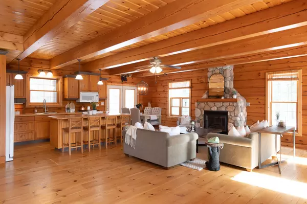 Huntsville, ON P1H 2M4,48 Shellwood Shores AVE