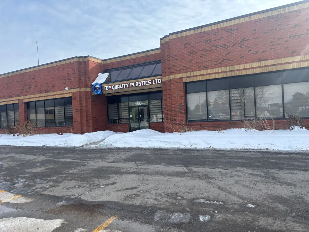 43 Wentworth CT, Brampton, ON L6T 5L4